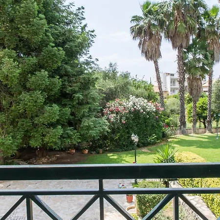 公寓 Among The Palm Trees, Next To The Beach
